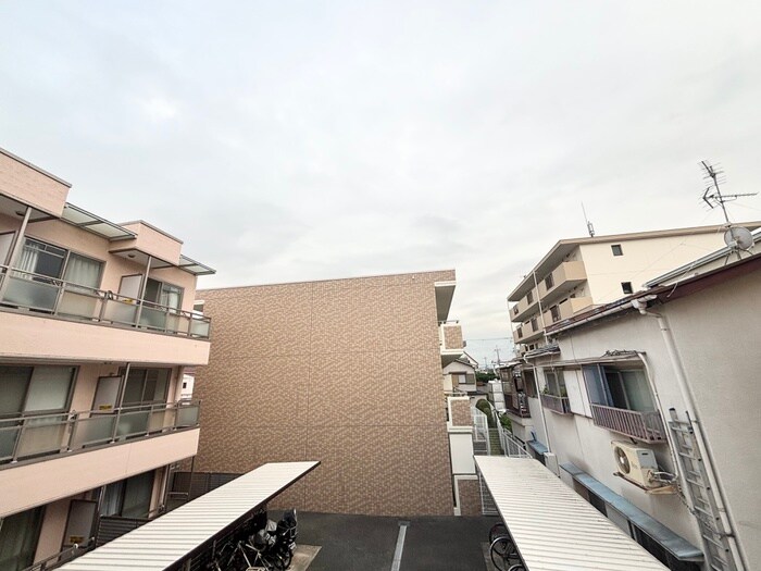 室内からの展望 グレイス正雀