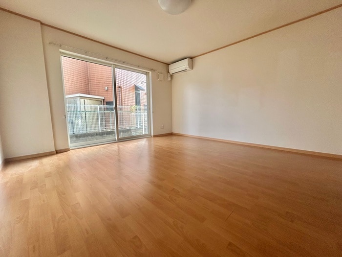 居室 カ－サヴェルテ