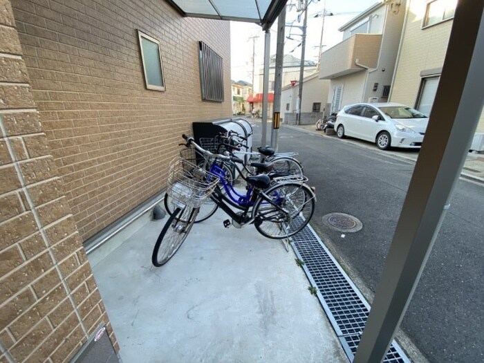 駐輪場 ＷＥＳＴ高柳マンション