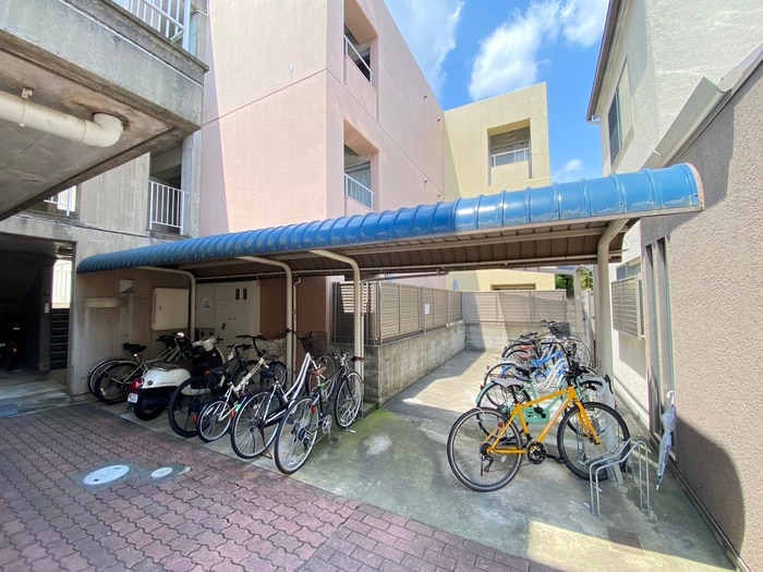 駐輪場 ジョリーハウスノムラ