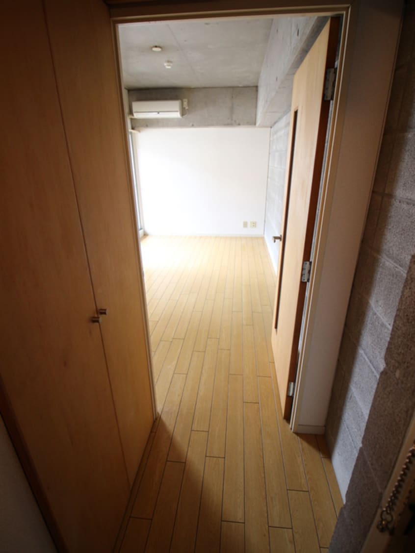 廊下 ジョリーハウスノムラ