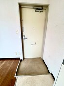 玄関 トモエハイツ５号館