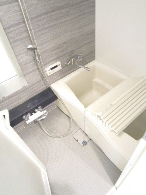 バス／シャワールーム等 レジュ－ルアッシュ福島
