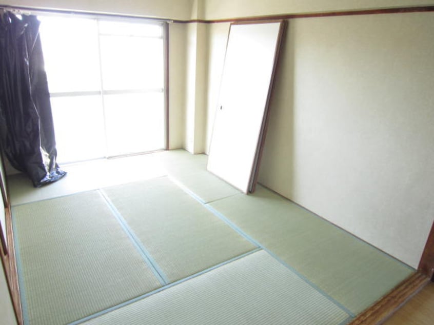 居室 シャトレ広田