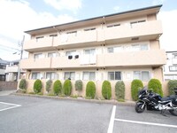 ＣＨＥＺ・ＭＯＩ