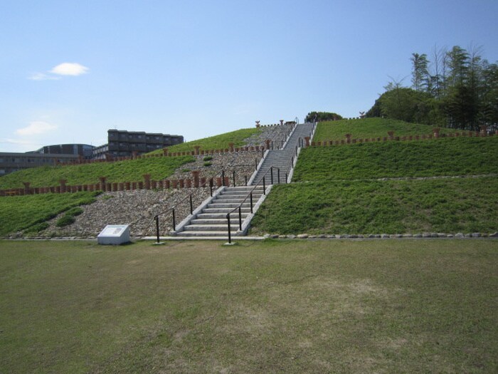 惠解山古墳(公園)まで450m 多蔵courtⅡ