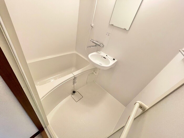 バス／シャワールーム等 ハイツ中西