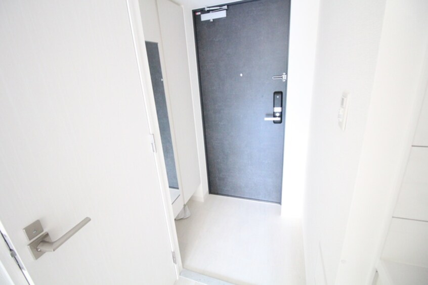 玄関 ｴｽﾘｰﾄﾞﾚｼﾞﾃﾞﾝｽ神戸兵庫駅前(507)