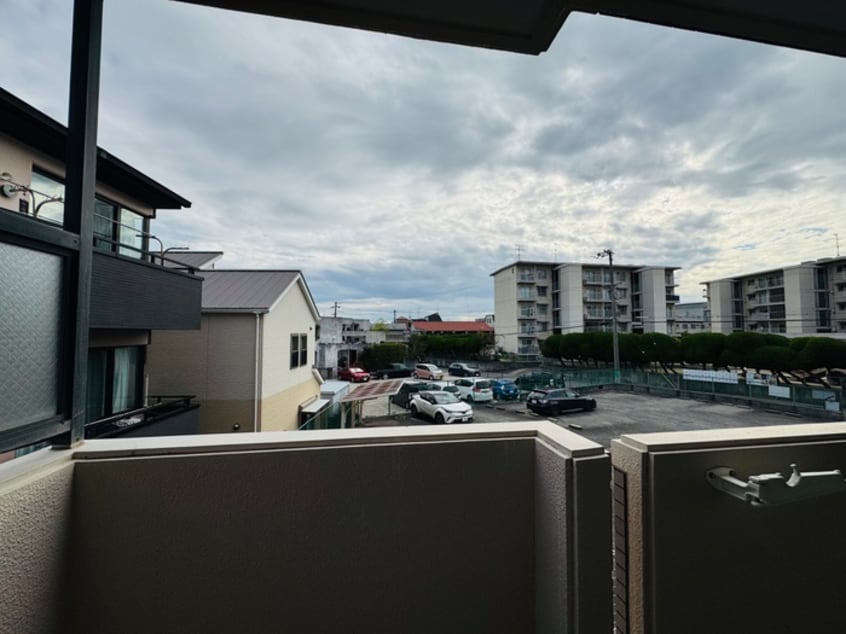 室内からの展望 グランツ岡本