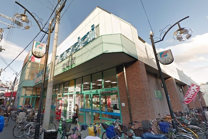 万代(スーパー)まで230m メゾン・グレース・ケイ生野東Ⅱ