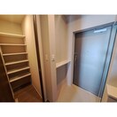 玄関 ｽﾌﾟﾗﾝﾃﾞｨｯﾄﾞ十三本町