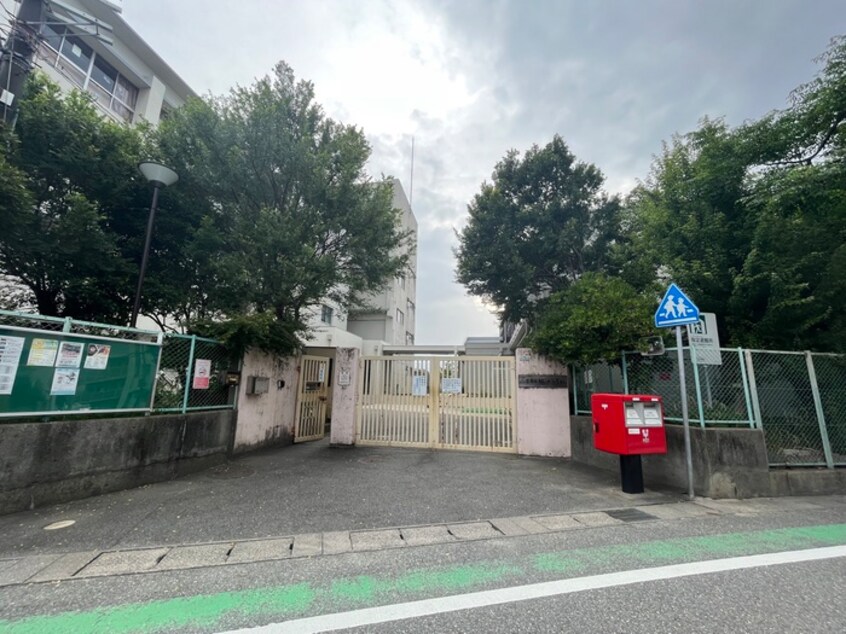 樋ノ口小学校(小学校)まで449m アイビ－コ－トⅡ