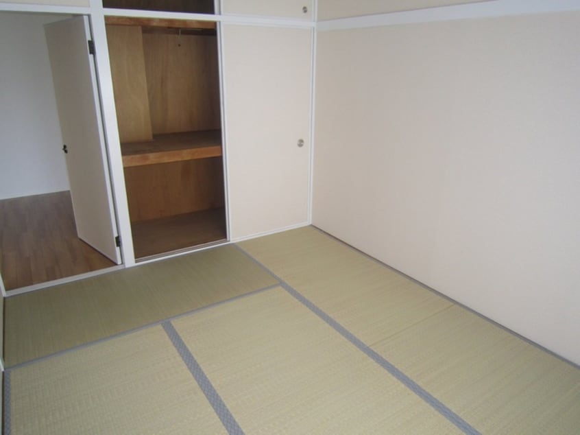 収納 第一高山ハイツ