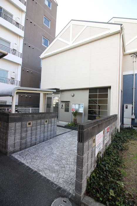 エントランス部分 リオ・リヴァ－ジュ