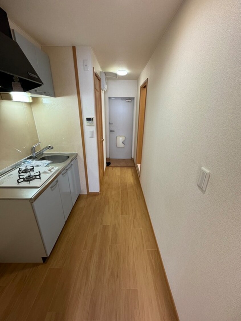 廊下 リオ・リヴァ－ジュ