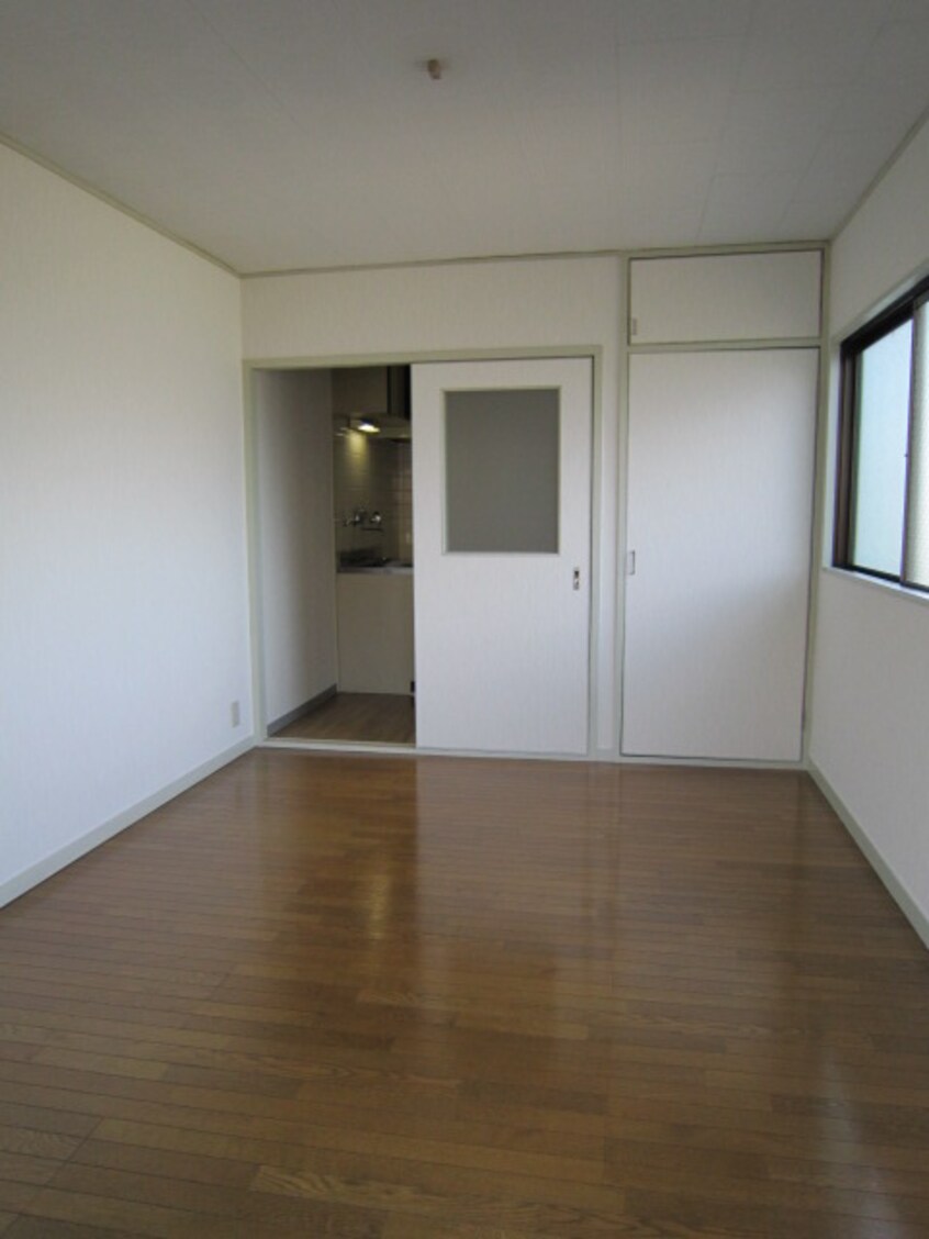 居室 平成ハイツ