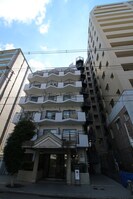 デトム・ワン三条通(706)の外観
