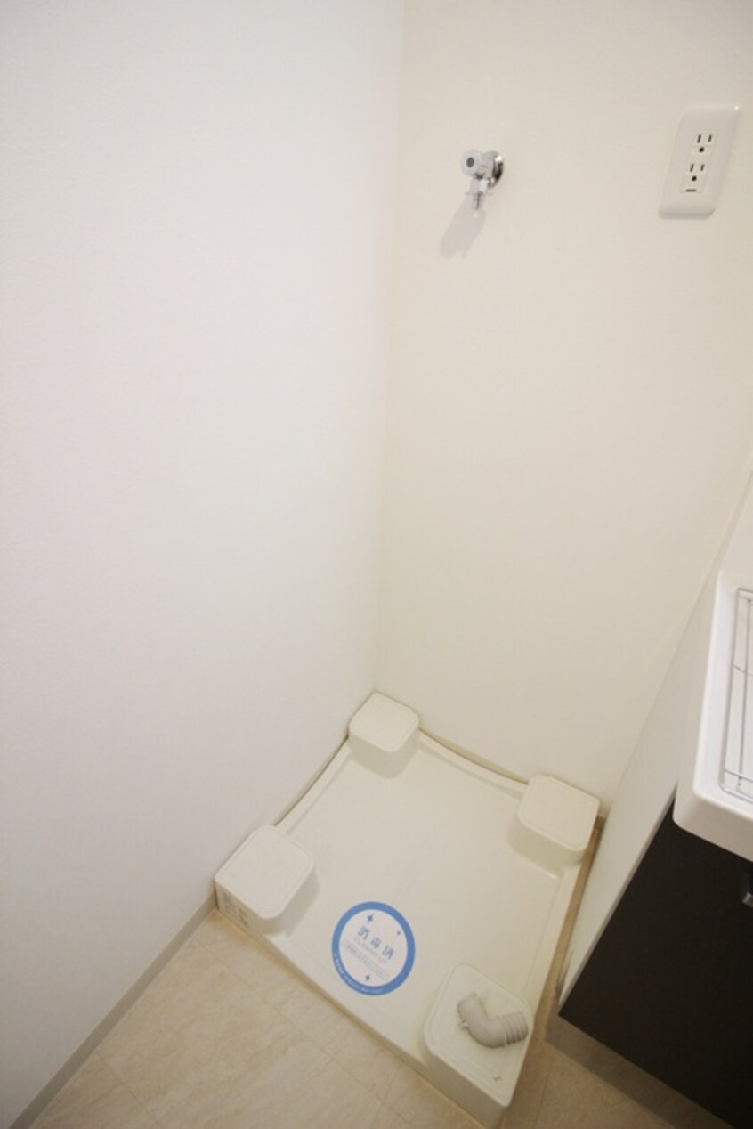 洗濯機置場 コンフォリア京町堀