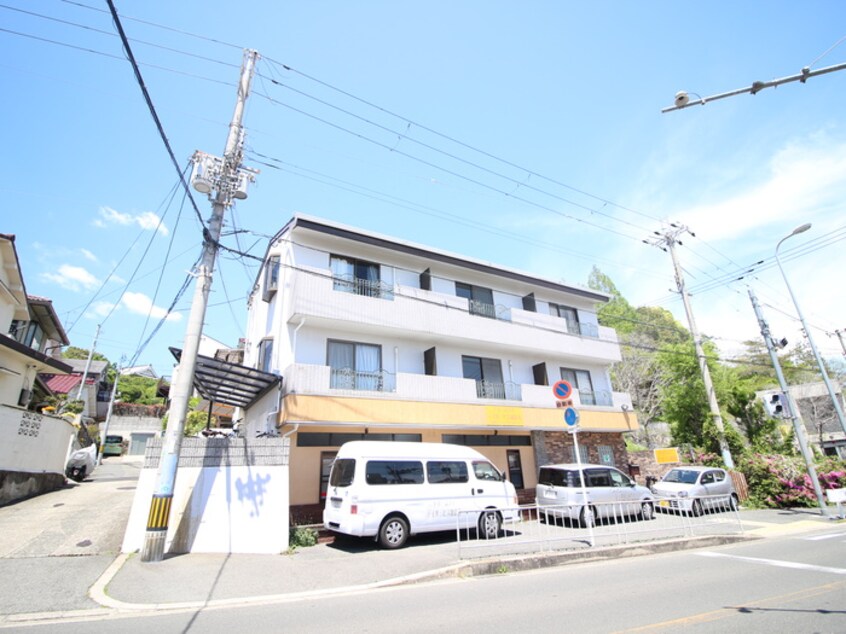 外観写真 パイン箕面