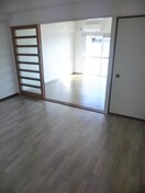 居室 コンソナンス西紀
