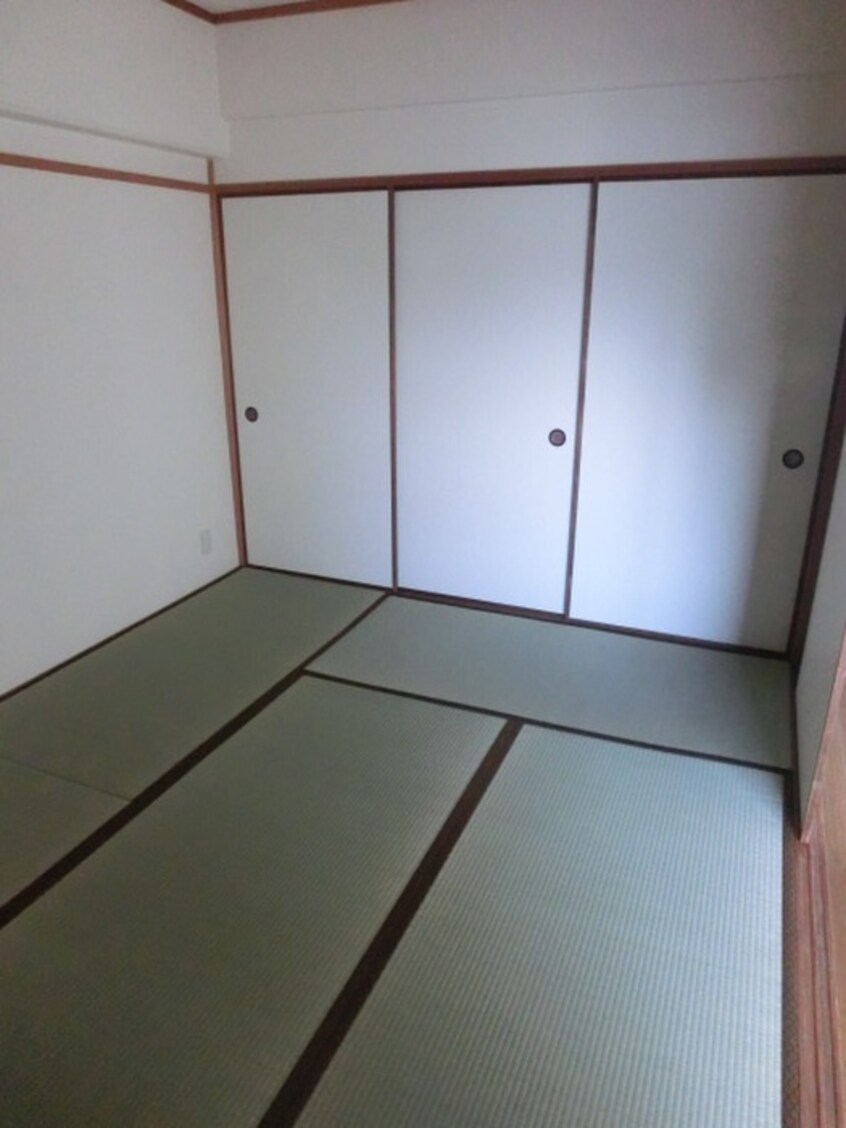 居室 コンソナンス西紀