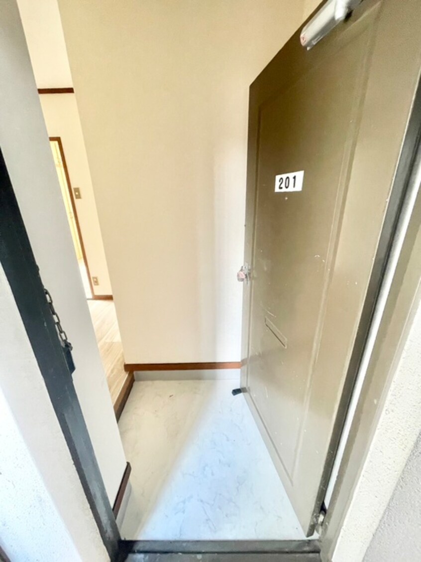 玄関 シティハイツ大和田