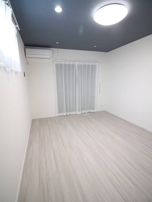 居室 ｴﾇｴﾑｽﾜｻﾝﾄﾄﾞｩｰｽﾞﾉｰｽ