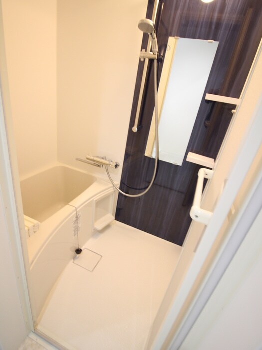 バス／シャワールーム等 ｴﾇｴﾑｽﾜｻﾝﾄﾄﾞｩｰｽﾞﾉｰｽ