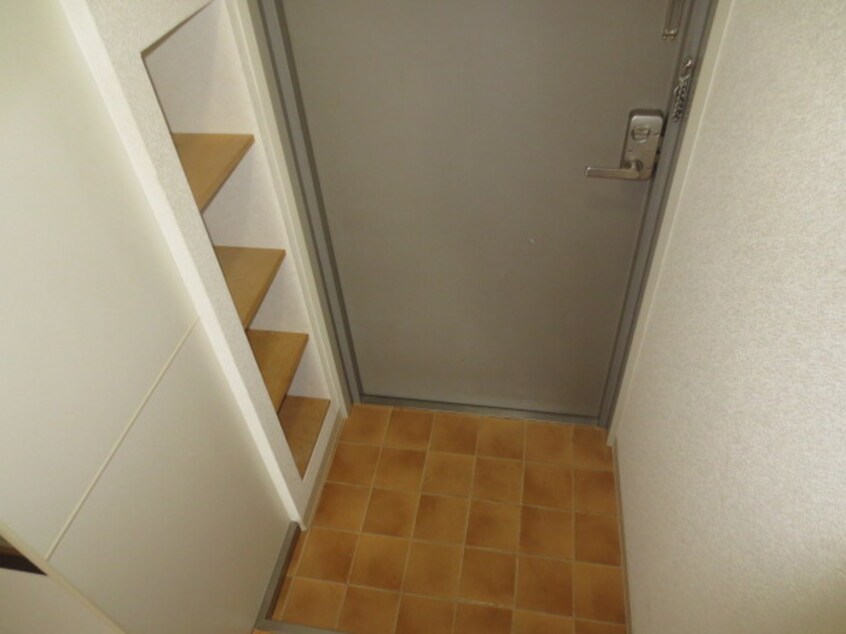玄関 ハイツこがね