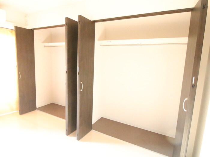 収納 SDグランツ三川口