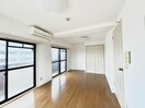 居室 清水マンション　３