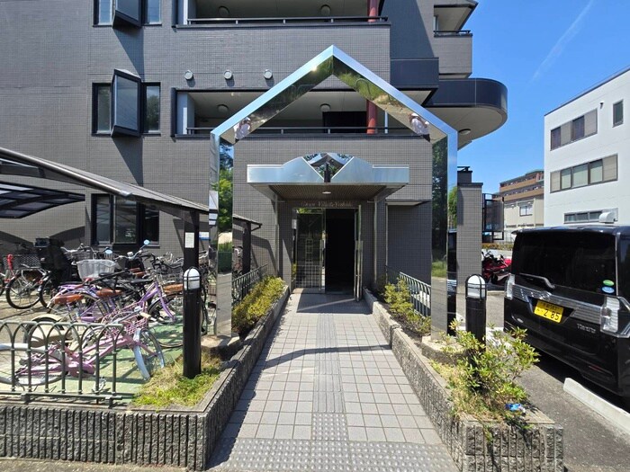 エントランス部分 グリーンヴィレッジ吉田
