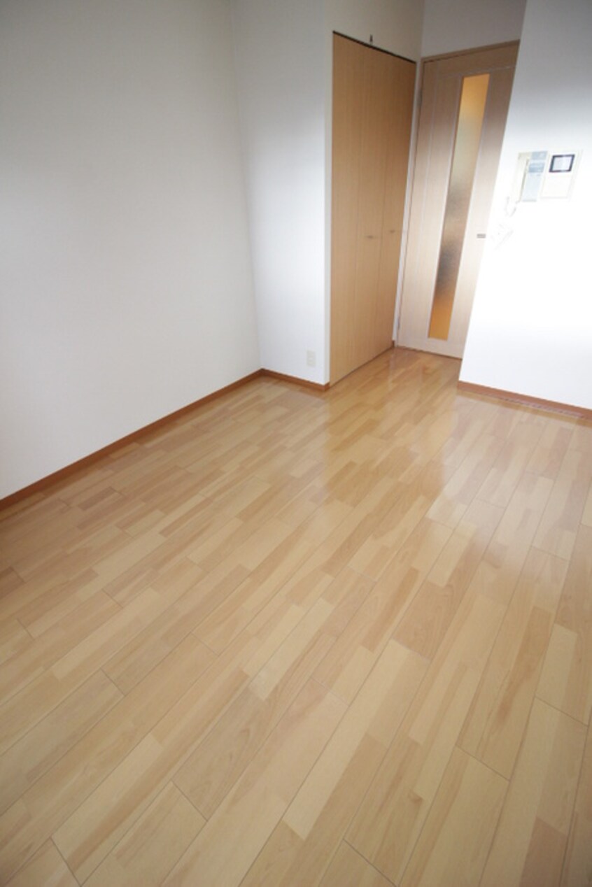 居室 エスリ－ド北浜（１４０３）