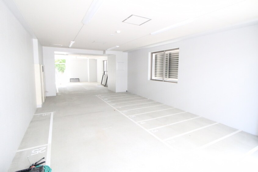 駐輪場 ヴァンクール城東