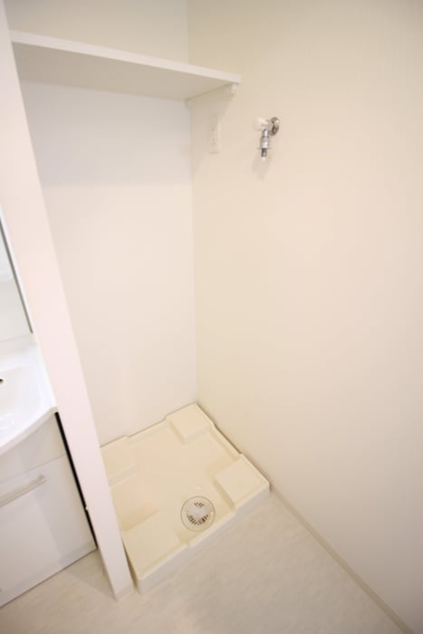 洗濯機置場 スプランディッド新大阪ＤＵＥ