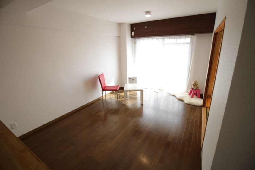 居室 エイト貝塚