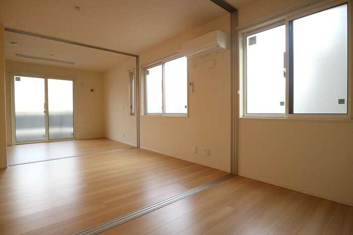 居室 ヴィラ　うらら