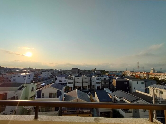 室内からの展望 グレイスガ－デン豊中