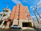 マンション山下の外観