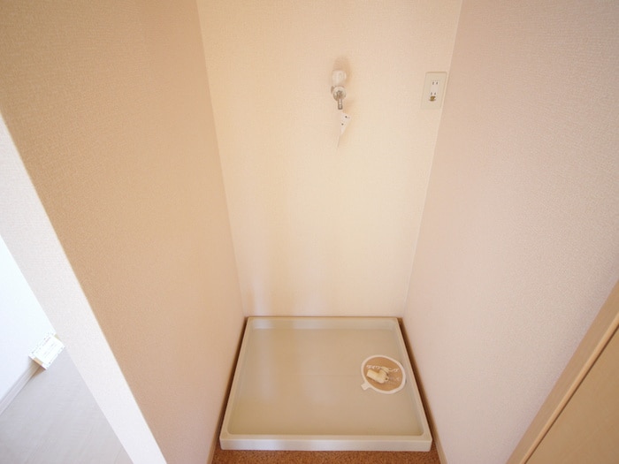 洗濯機置場 アム－ル西桂Ｂ棟