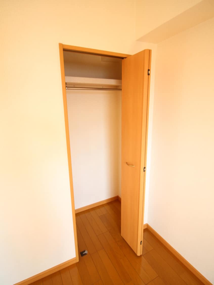 収納 メルヴェイユ－山本