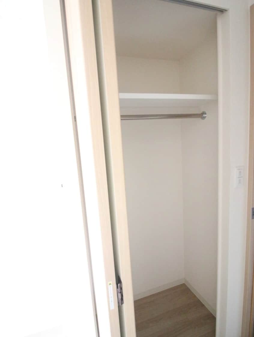 収納 プレサンス北堀江（905）