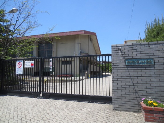 京都市立上桂小学校(小学校)まで550m パラッシオ・アイ