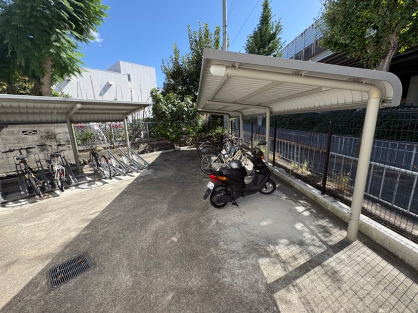 駐輪場 パル池田２