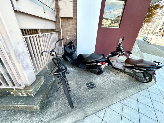 駐輪場 アークピア十三