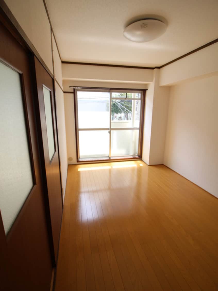 居室 つた家第３ビル