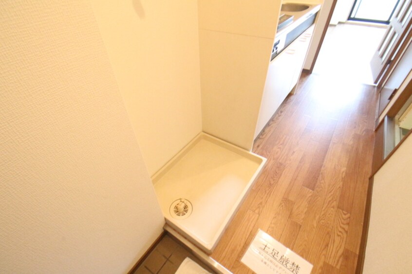 洗濯機置場 ﾉﾙﾃﾞﾝﾊｲﾑﾘﾊﾞ-ｻｲﾄﾞ天神橋A棟