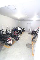 バイク置き場 HOPE CITY 天神橋 B棟