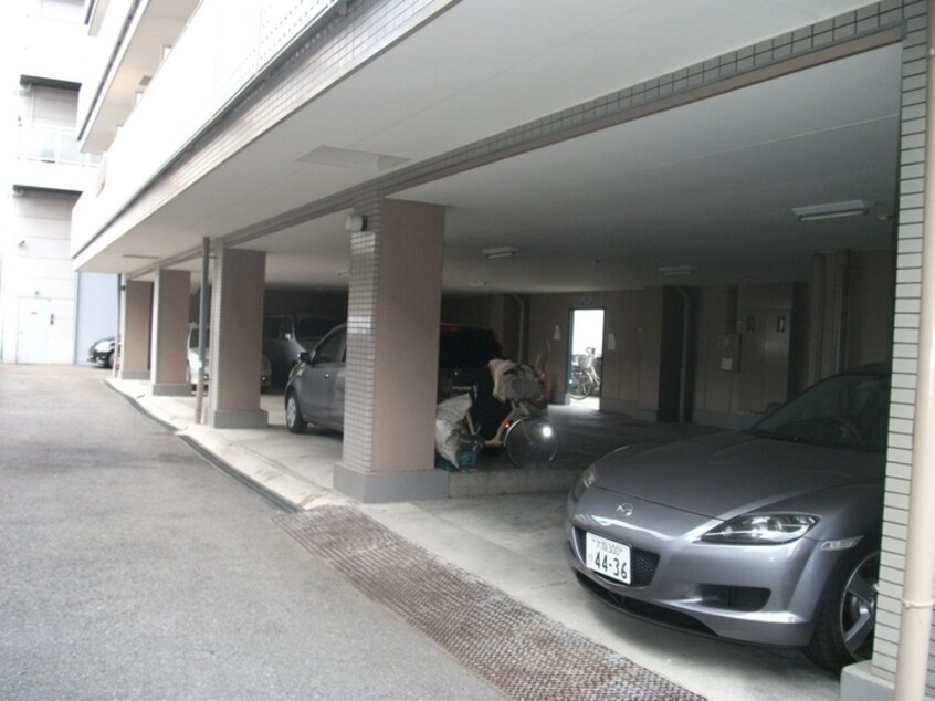 駐車場 コスモス２１パ－トⅡ