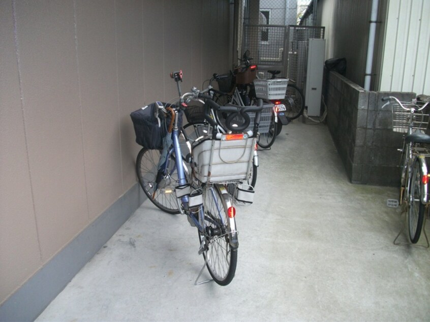 駐輪場 コスモス２１パ－トⅡ